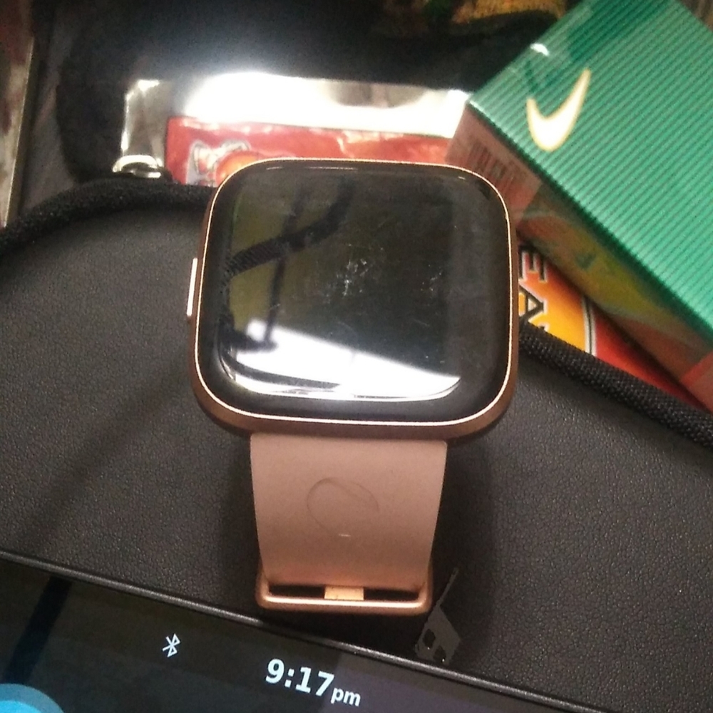 Fitbit versa 2 smart watch